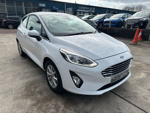 2017 (67) Ford Fiesta 1.0T EcoBoost Zetec Hatchback 3dr Petrol Manual Euro 6 (s/s) (100 ps)