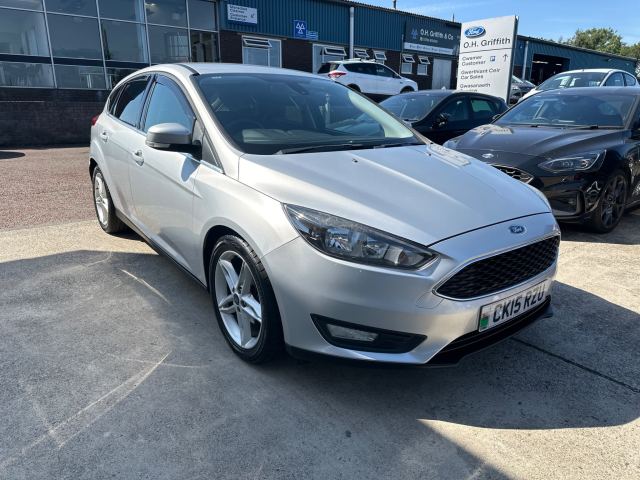 2015 (15) Ford Focus 1.5 TDCi Zetec Hatchback 5dr Diesel Manual Euro 6 (s/s) (120 ps)